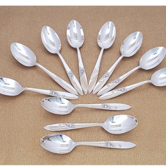 Vintage Elkington “Ophelia” Silverplate Demitasse Coffee/Tea Spoons – Set of 11 - Picture 2 of 6